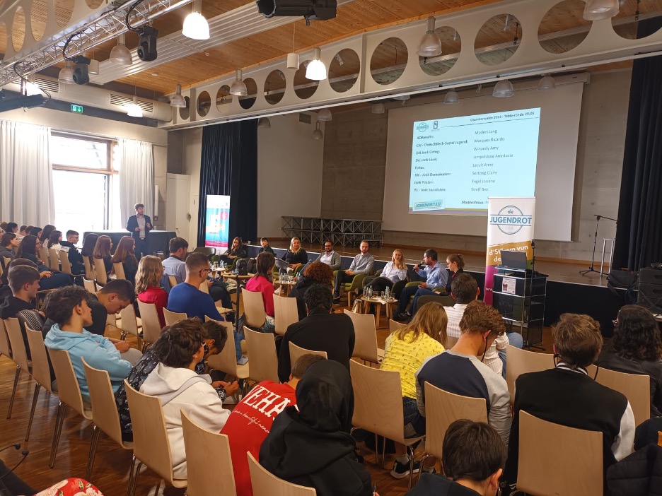 picture illustrating team conference